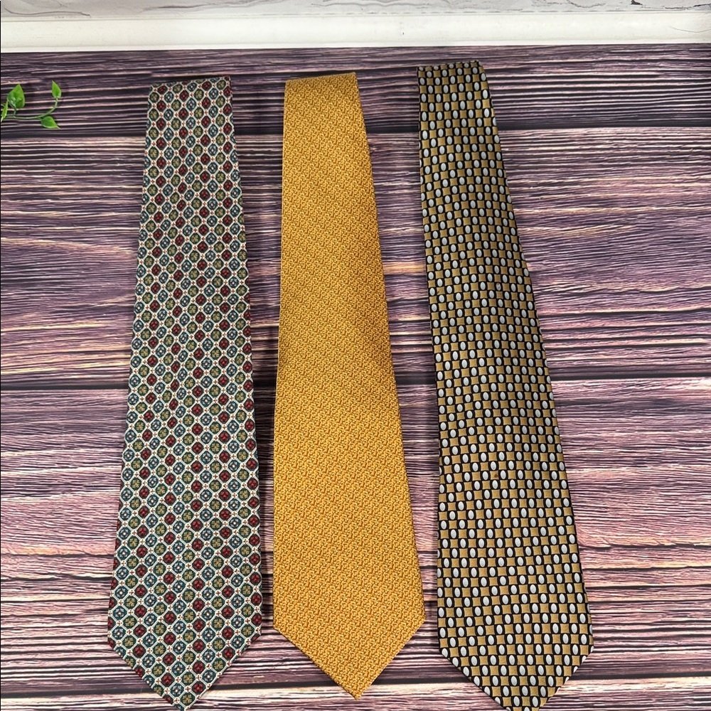 Stonehenge set of 3 Silk‎ Men’s ties Stylish Gold and Brown tones Cocktail Tibet